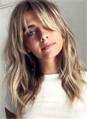 distressed-haircuts-for-women-18